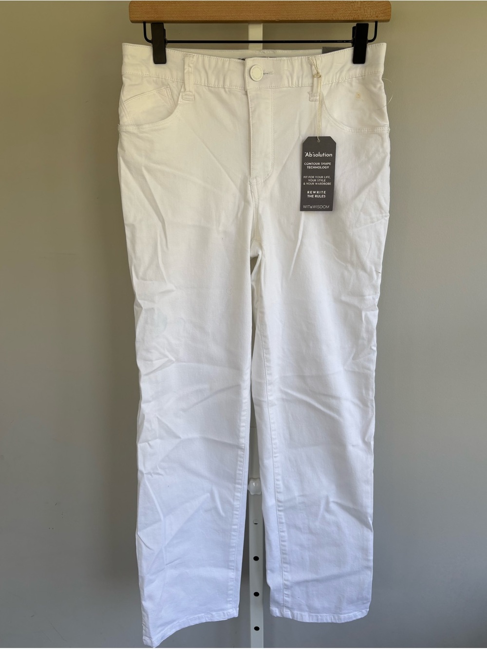 Wit & Wisdom Absolution High Rise Straight Leg Jeans White Size 2 NWT